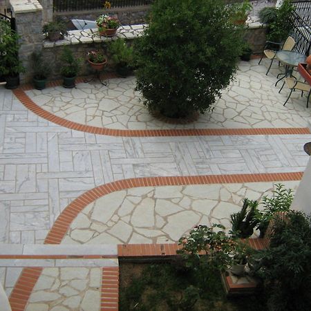 Ferienwohnung Filoxenia Levídhion Exterior foto
